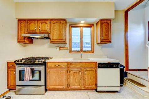 61 Yale Street Nutley NJ 07110