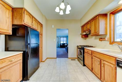 61 Yale Street Nutley NJ 07110