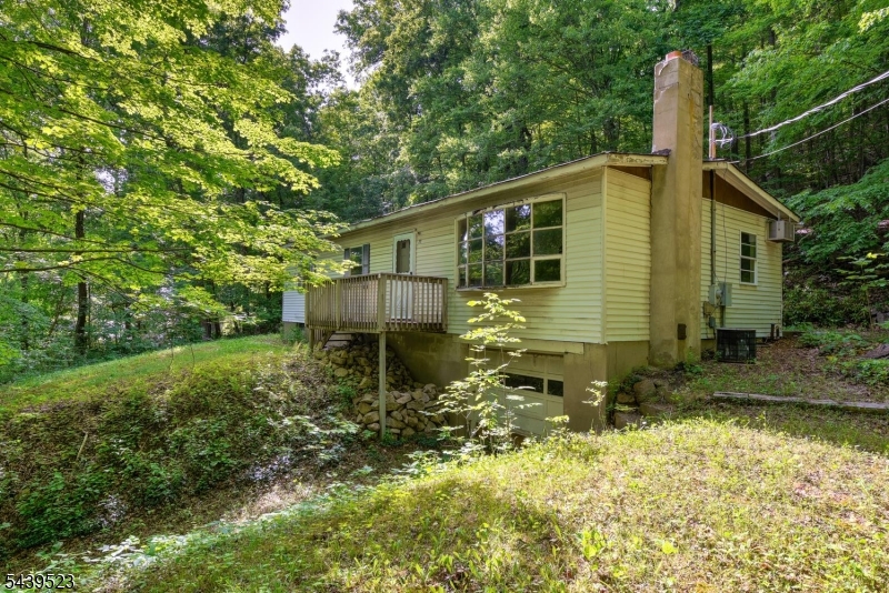 77 Sand Pond Road Hardyston NJ 07419