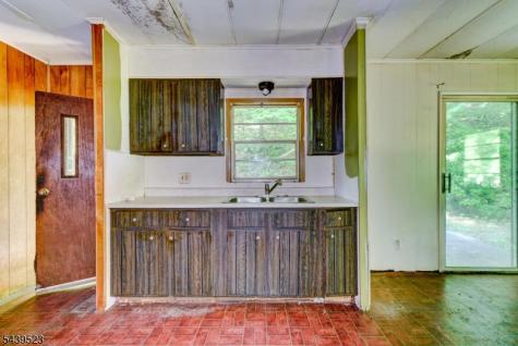 77 Sand Pond Road Hardyston NJ 07419