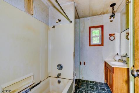 77 Sand Pond Road Hardyston NJ 07419