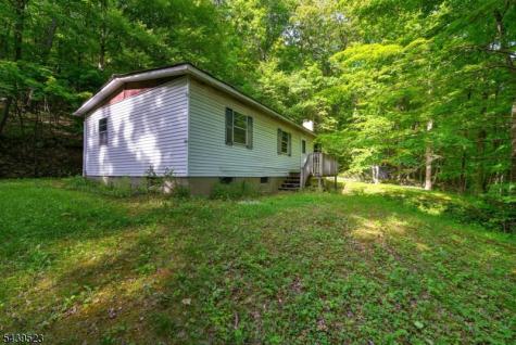 77 Sand Pond Road Hardyston NJ 07419