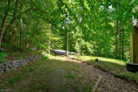 77 Sand Pond Road Hardyston NJ 07419