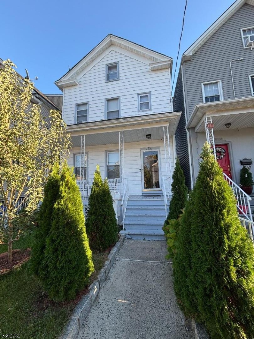 154 Sayre Street Elizabeth NJ 07208