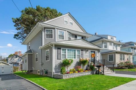 323 Pershing Avenue Roselle Park NJ 07204