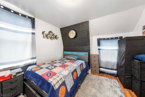 48 39TH Street Irvington NJ 07111