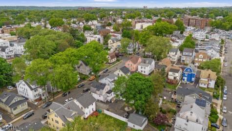 48 39TH Street Irvington NJ 07111