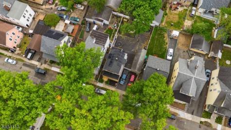48 39TH Street Irvington NJ 07111