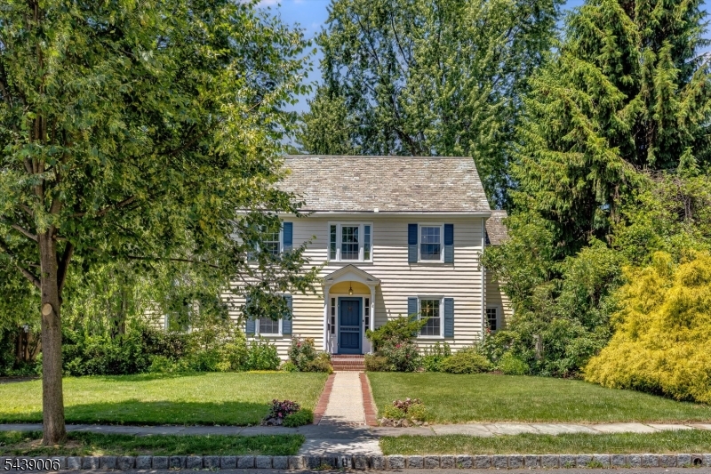 8 Summit Street Glen Ridge Boro NJ 07028