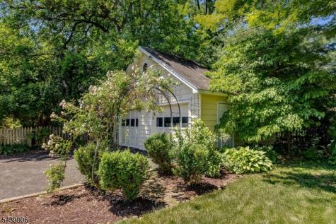 8 Summit Street Glen Ridge Boro NJ 07028
