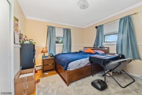 904 Sampson Avenue Alpha NJ 08865