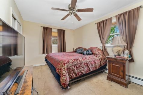 904 Sampson Avenue Alpha NJ 08865