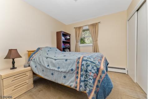904 Sampson Avenue Alpha NJ 08865