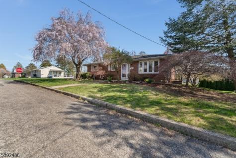 904 Sampson Avenue Alpha NJ 08865
