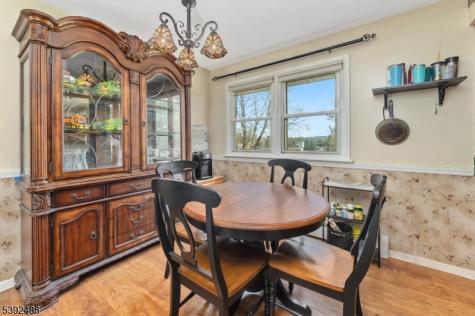904 Sampson Avenue Alpha NJ 08865