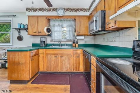 904 Sampson Avenue Alpha NJ 08865
