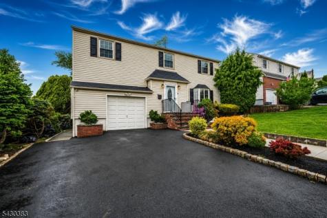 29 Fischer Avenue Nutley NJ 07110