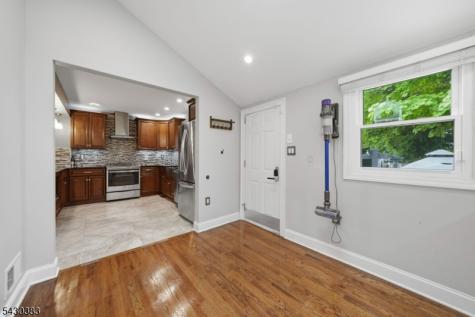 29 Fischer Avenue Nutley NJ 07110