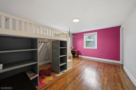 29 Fischer Avenue Nutley NJ 07110