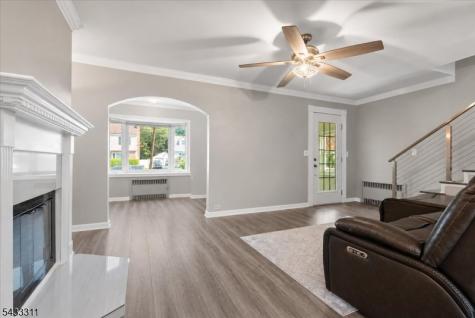 175 Colonial Rdwest Union NJ 07083