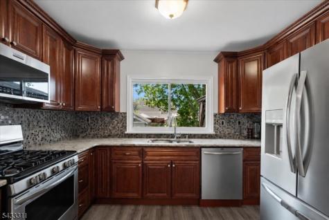 175 Colonial Rdwest Union NJ 07083