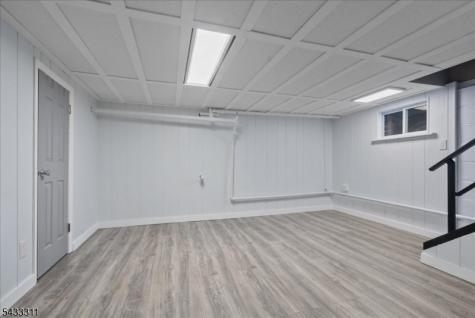 175 Colonial Rdwest Union NJ 07083
