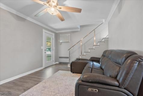175 Colonial Rdwest Union NJ 07083