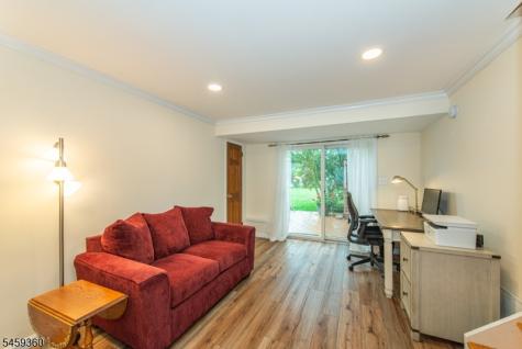18 Kadel Drive Roxbury NJ 07876