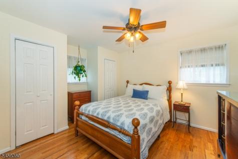 18 Kadel Drive Roxbury NJ 07876