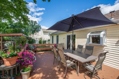 18 Kadel Drive Roxbury NJ 07876