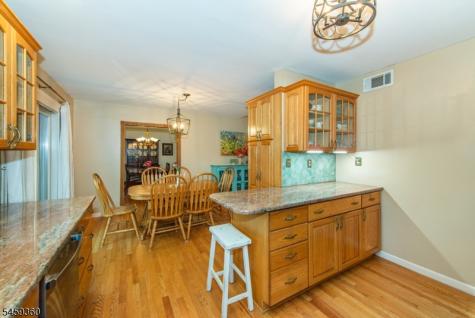 18 Kadel Drive Roxbury NJ 07876