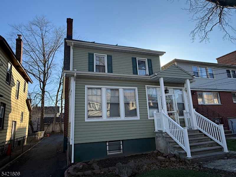 85 Laventhal Avenue Irvington NJ 07111
