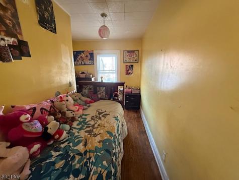 85 Laventhal Avenue Irvington NJ 07111