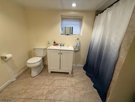 85 Laventhal Avenue Irvington NJ 07111
