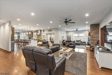 235 Long View Union Grove Bedminster NJ 07931