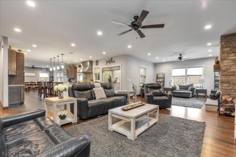 235 Long View Union Grove Bedminster NJ 07931