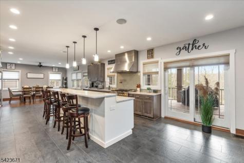 235 Long View Union Grove Bedminster NJ 07931