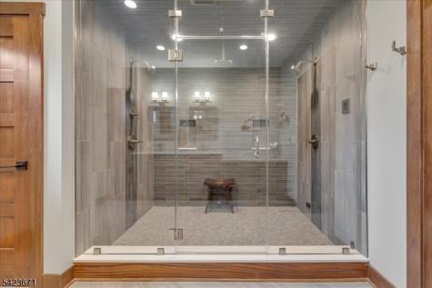 235 Long View Union Grove Bedminster NJ 07931