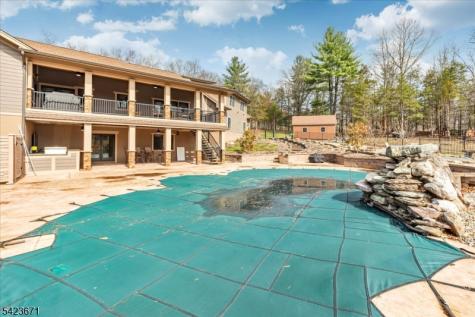 235 Long View Union Grove Bedminster NJ 07931