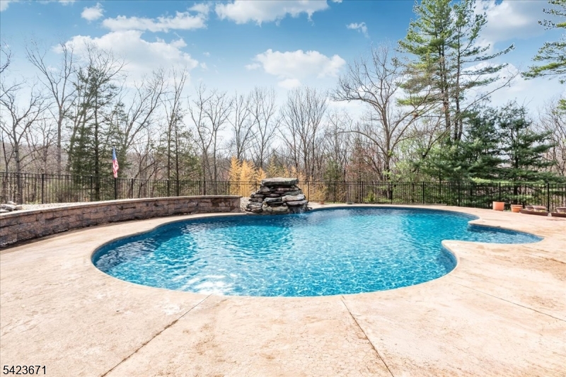 235 Longview Road Bedminster NJ 07931