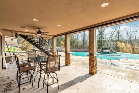 235 Long View Union Grove Bedminster NJ 07931