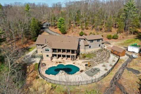 235 Long View Union Grove Bedminster NJ 07931