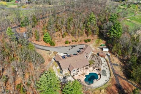 235 Long View Union Grove Bedminster NJ 07931