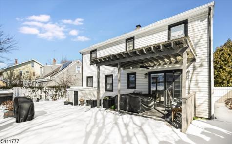 19 Glendale Street Nutley NJ 07110