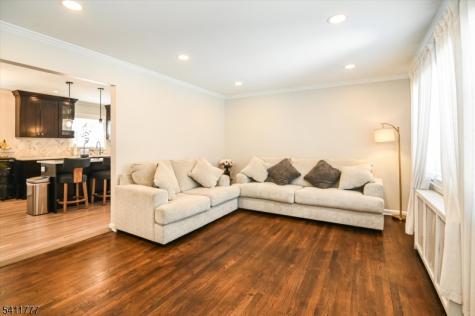 19 Glendale Street Nutley NJ 07110