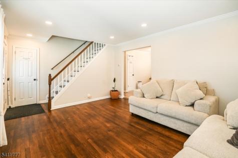 19 Glendale Street Nutley NJ 07110