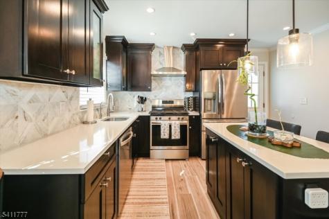 19 Glendale Street Nutley NJ 07110