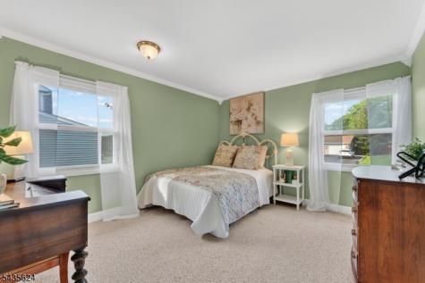 117 Idolstone Lane Aberdeen NJ 07747