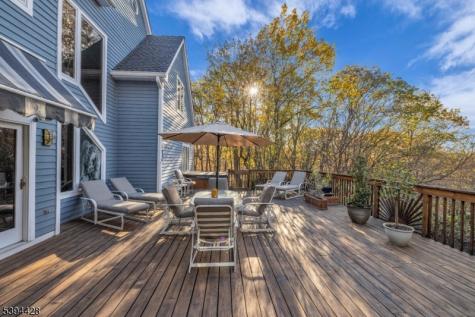 738 Ridge Road Kinnelon NJ 07405