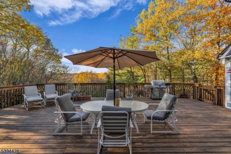 738 Ridge Road Kinnelon NJ 07405
